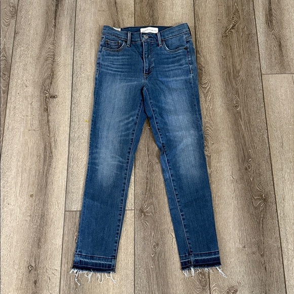 Aritzia Denim Forum Nico mid rise skinny crop 26 - Picture 3 of 5